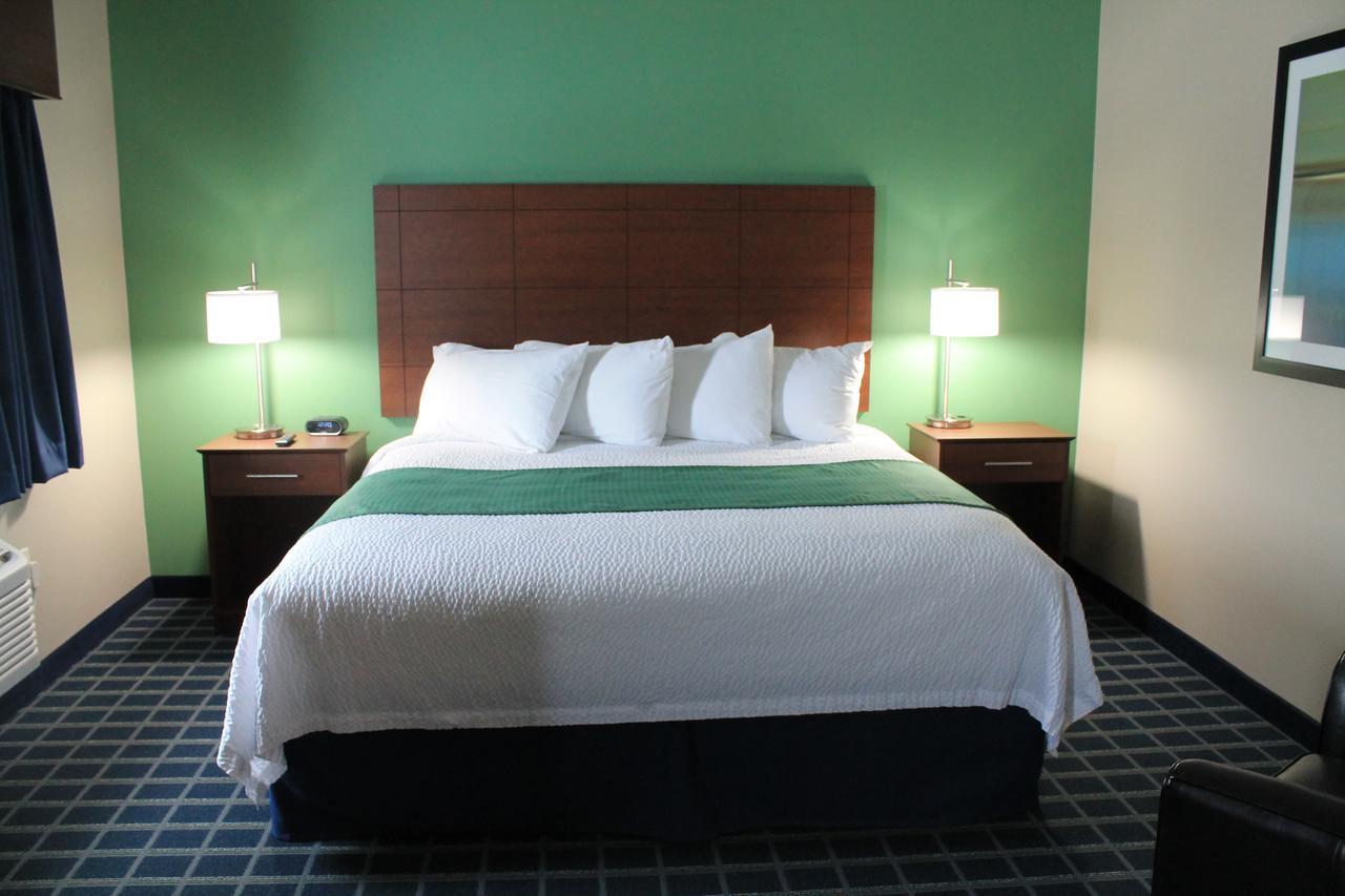 Hotel Brookstone & - Emmetsburg